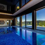 Czorsztyn Prestige Villa *